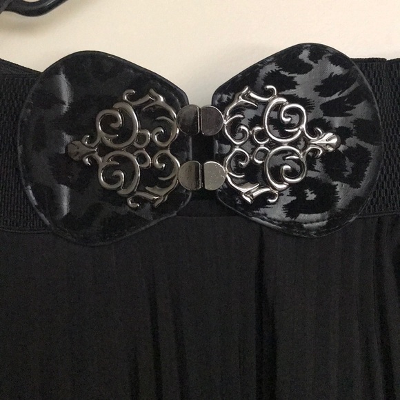 Black skirt - Picture 3 of 5